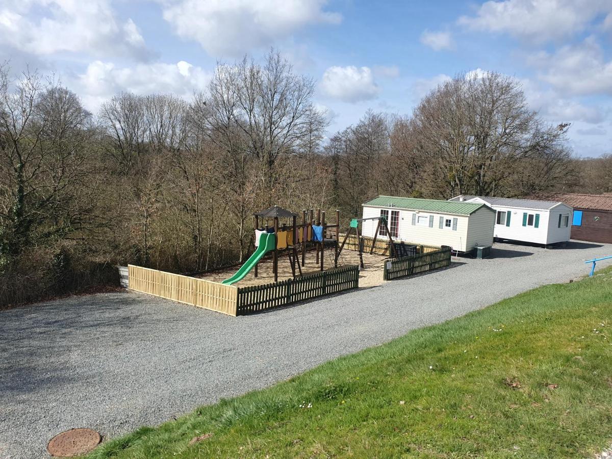 Camping Du Puy Rond Bressuire Kültér fotó